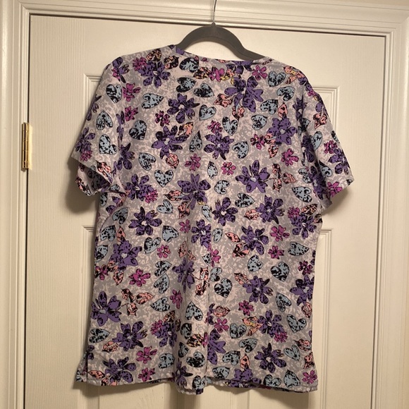 GT Performance scrub top…XL - Picture 2 of 2